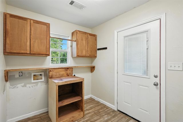 205 Davis Road, Combine, TX 75159