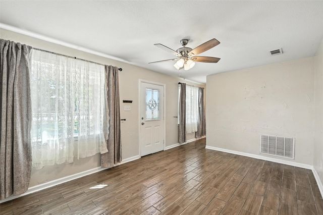 205 Davis Road, Combine, TX 75159