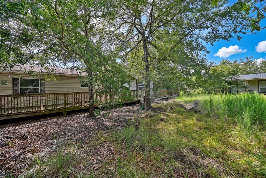 406,404 East Lois Lane, Somerville, TX 77879 — photo 2