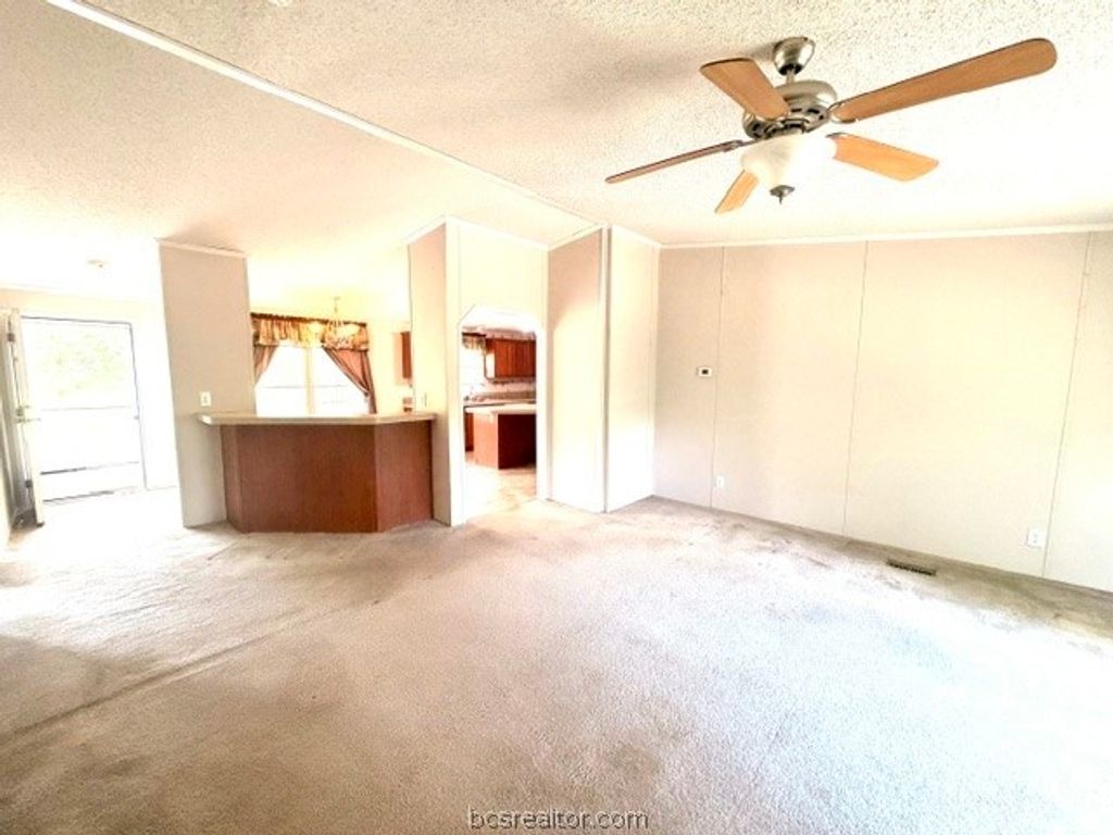 406,404 East Lois Lane, Somerville, TX 77879 — photo 4
