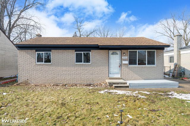 29303 Elmwood Street, Roseville, MI 48066