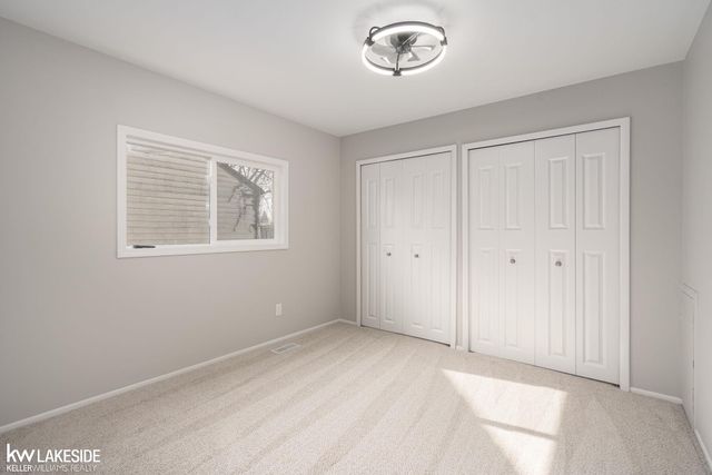 29303 Elmwood Street, Roseville, MI 48066