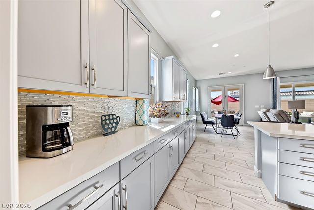 597 Cadence Vista Drive, Henderson, NV 89011