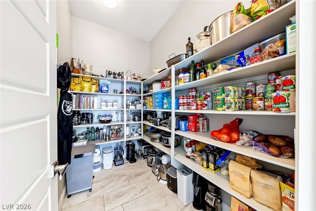 597 Cadence Vista Drive, Henderson, NV 89011