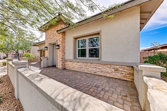 597 Cadence Vista Drive, Henderson, NV 89011