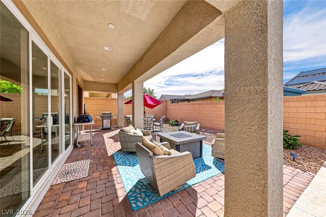 597 Cadence Vista Drive, Henderson, NV 89011