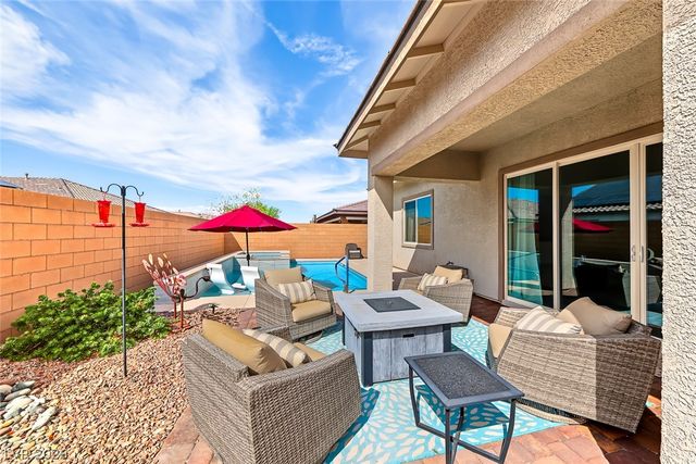 597 Cadence Vista Drive, Henderson, NV 89011