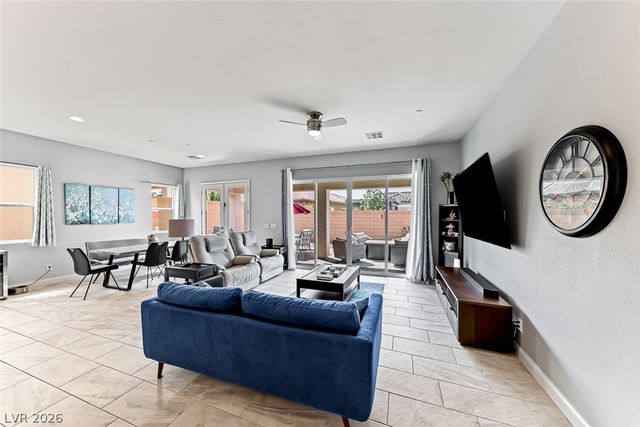 597 Cadence Vista Drive, Henderson, NV 89011
