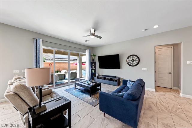 597 Cadence Vista Drive, Henderson, NV 89011