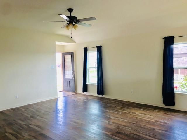 20105 Grover Cleveland WAY, Manor, TX 78653