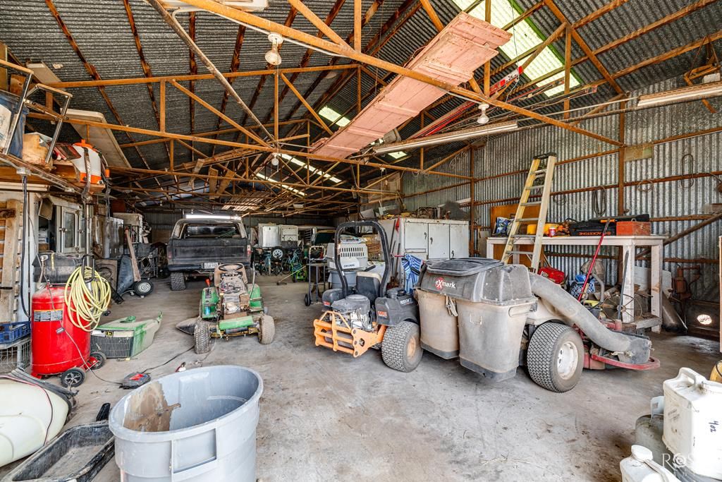 Image 32 of property listing at 714 Hohmann Rd, San Angelo, TX 76905