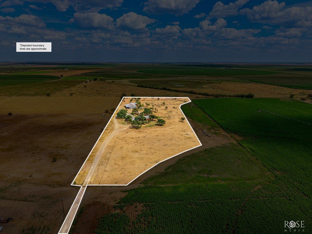 Image 34 of property listing at 714 Hohmann Rd, San Angelo, TX 76905