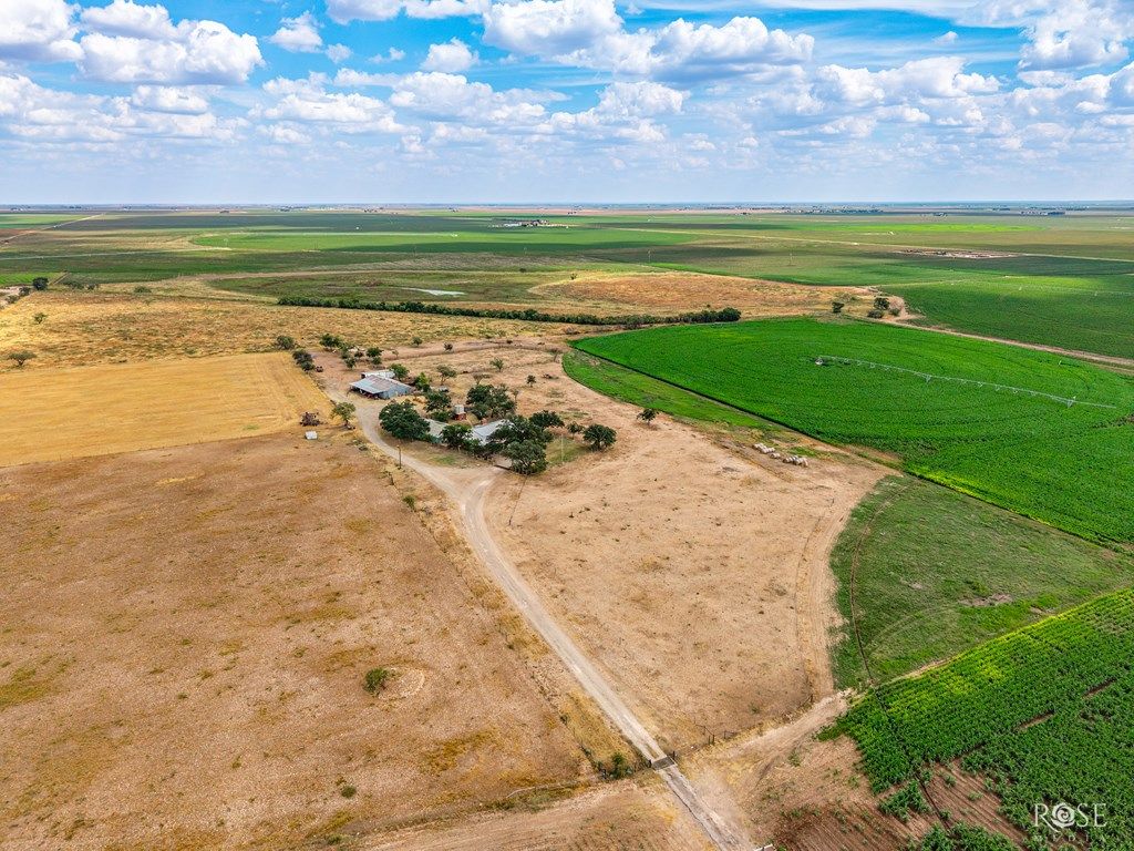 Image 37 of property listing at 714 Hohmann Rd, San Angelo, TX 76905