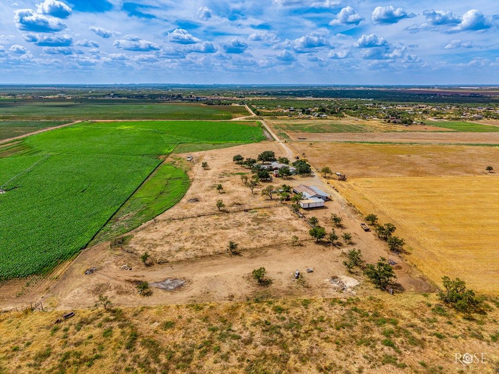 Image 38 of property listing at 714 Hohmann Rd, San Angelo, TX 76905