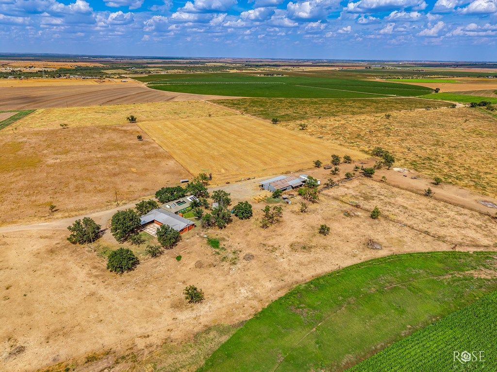 Image 39 of property listing at 714 Hohmann Rd, San Angelo, TX 76905
