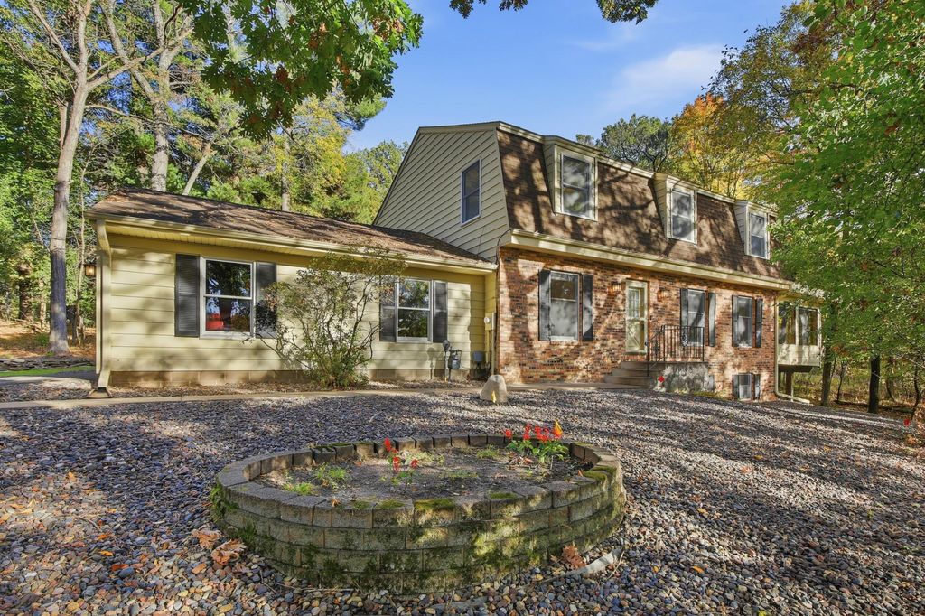 360 Quail Road, Dellwood, MN 55110 — exterior