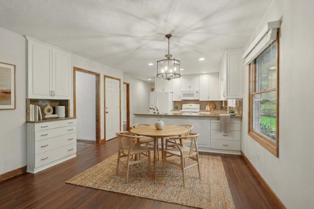 360 Quail Road, Dellwood, MN 55110 — photo 4