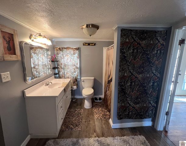 227 State HWY 1748 E., Mayfield, KY 42066