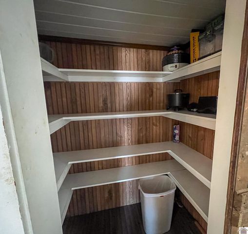 227 State HWY 1748 E., Mayfield, KY 42066