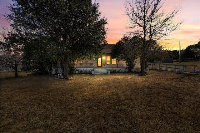 351 County Road 326, Bertram, TX 78605