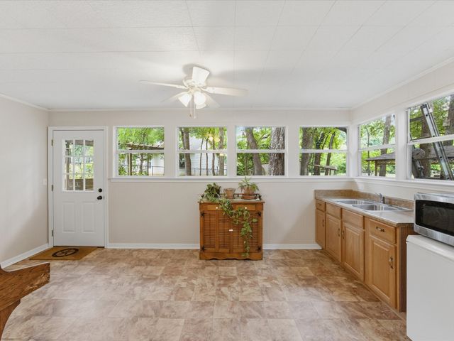 3917 Hidden Lake Court, Alvarado, TX 76009