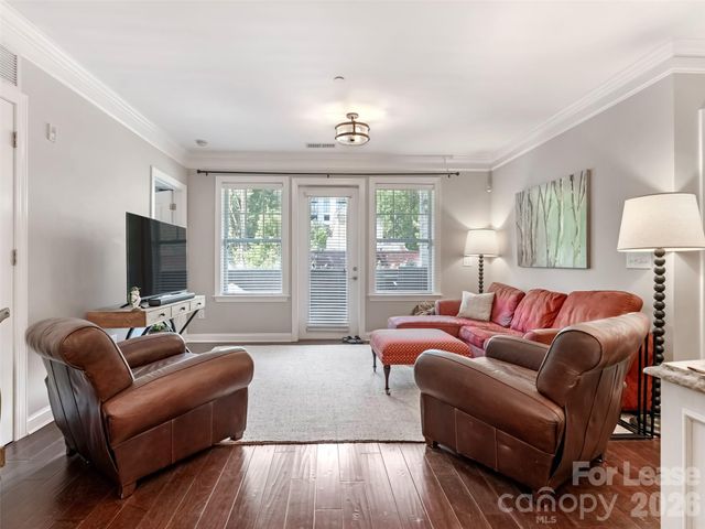 301 E Tremont Avenue 215, Charlotte, NC 28203