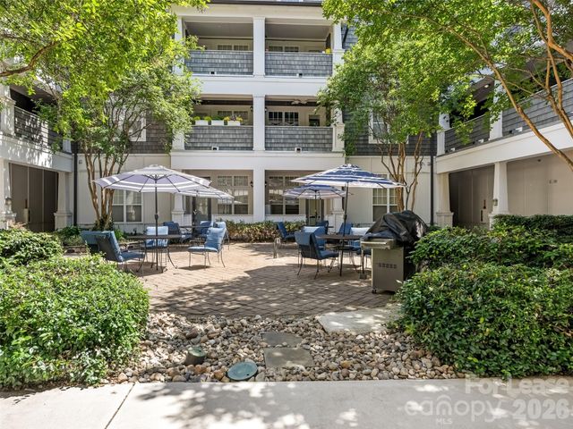301 E Tremont Avenue 215, Charlotte, NC 28203