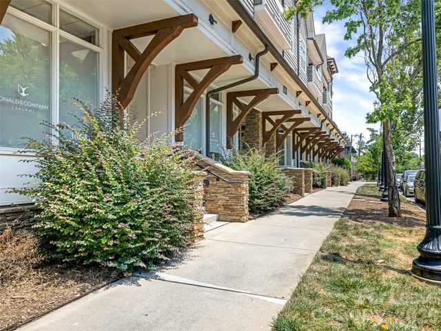 301 E Tremont Avenue 215, Charlotte, NC 28203