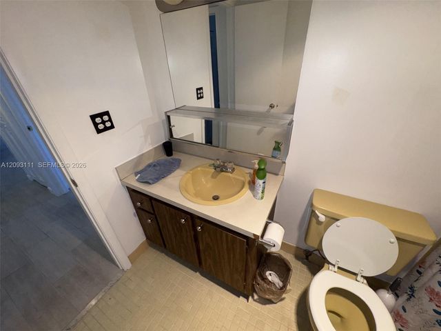 1025 SE 3rd Avenue 102, Dania Beach, FL 33004