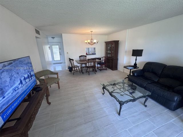 1025 SE 3rd Avenue 102, Dania Beach, FL 33004