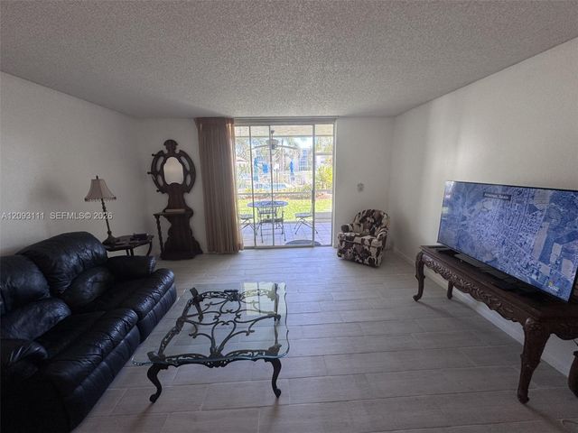 1025 SE 3rd Avenue 102, Dania Beach, FL 33004