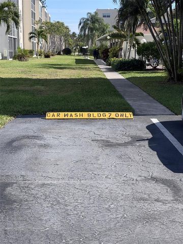 1025 SE 3rd Avenue 102, Dania Beach, FL 33004