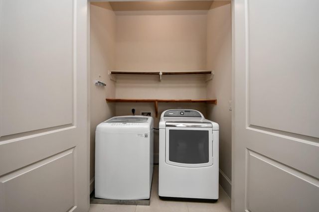 2061 Fannin Station N, Houston, TX 77045