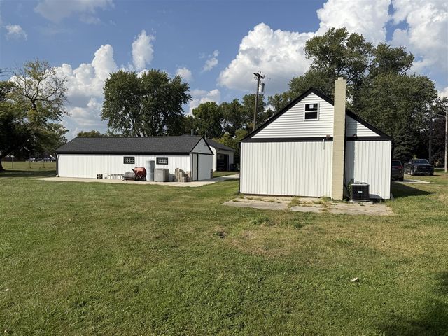 23880 Shook Road, Clinton Township, MI 48035