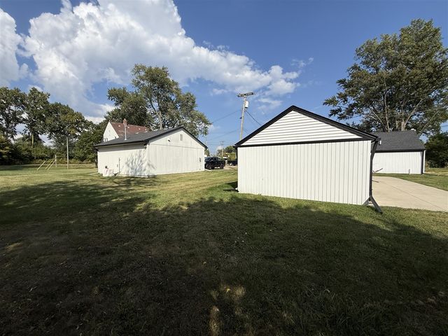 23880 Shook Road, Clinton Township, MI 48035