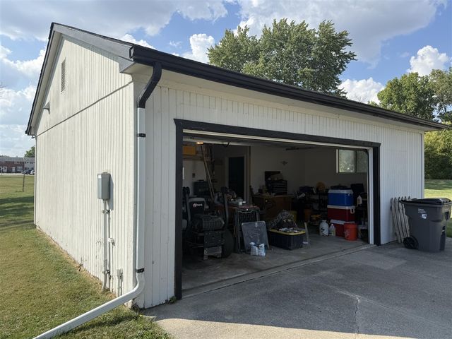 23880 Shook Road, Clinton Township, MI 48035