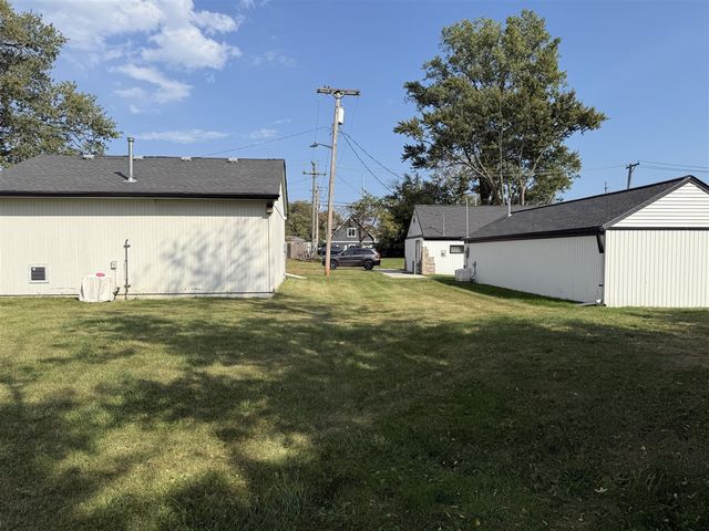 23880 Shook Road, Clinton Township, MI 48035