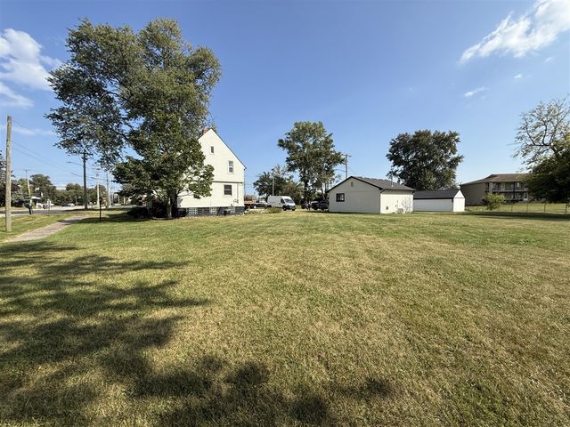 23880 Shook Road, Clinton Township, MI 48035