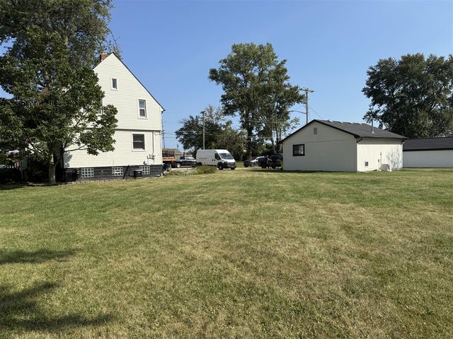 23880 Shook Road, Clinton Township, MI 48035