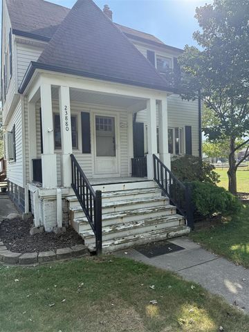 23880 Shook Road, Clinton Township, MI 48035