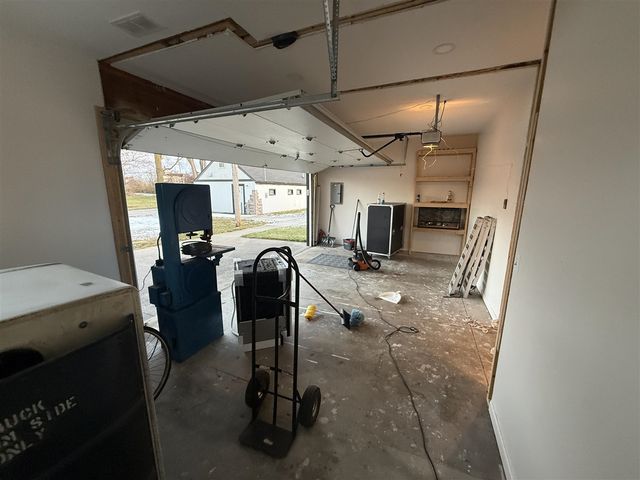 23880 Shook Road, Clinton Township, MI 48035