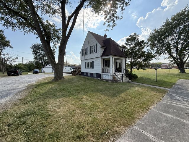 23880 Shook Road, Clinton Township, MI 48035