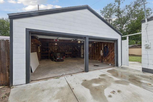 616 E Wayne st, Wichita, KS 67216