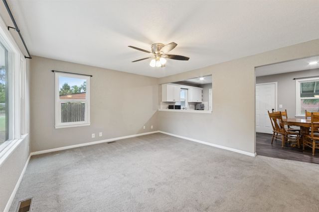 616 E Wayne st, Wichita, KS 67216