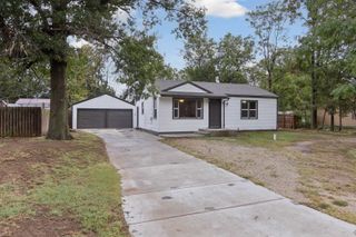 616 E Wayne st, Wichita, KS 67216