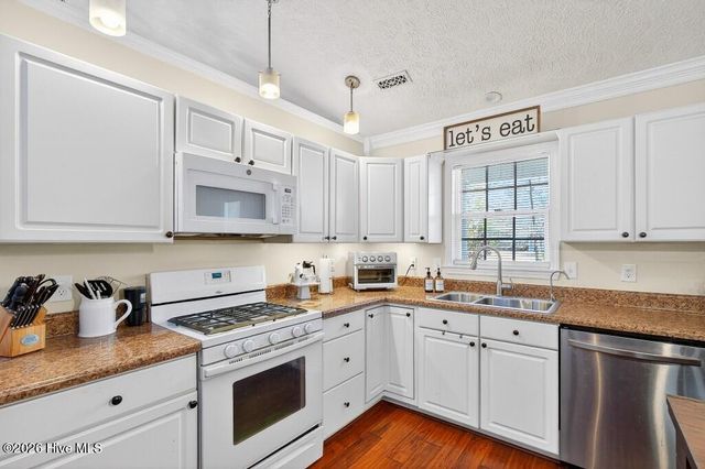 403 Seven Seas Drive, Havelock, NC 28532