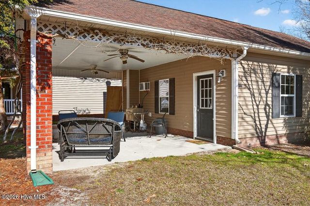 403 Seven Seas Drive, Havelock, NC 28532