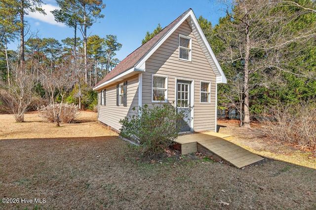 403 Seven Seas Drive, Havelock, NC 28532