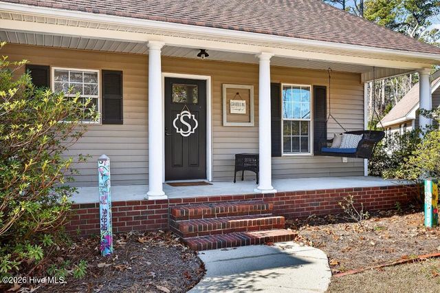 403 Seven Seas Drive, Havelock, NC 28532