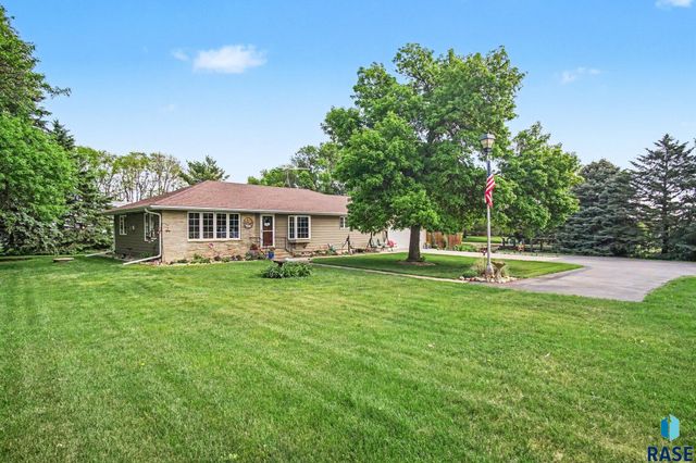 47852 273rd St Street, Harrisburg, SD 57032
